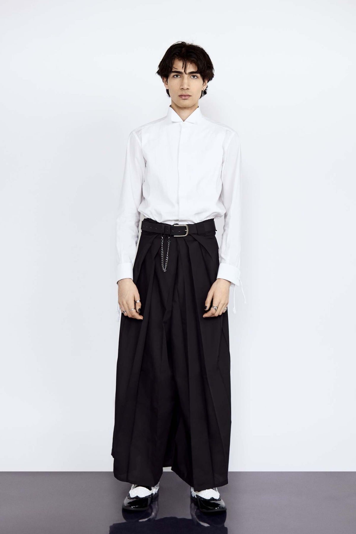 Black Hatama Trousers  Vidi Blak